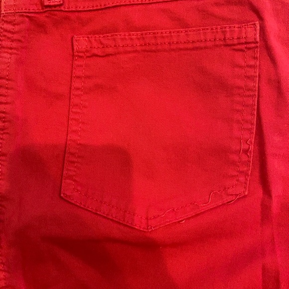 Moschino Jeans Red Lace Appliqué Denim Jeans - Picture 5 of 6